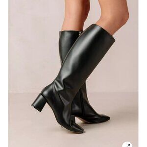BLACK SVEGAN BOOTS